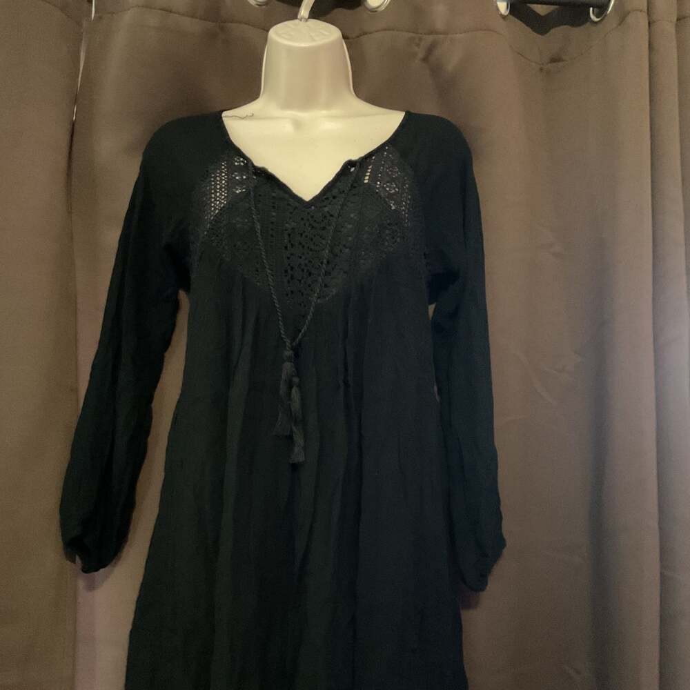 Purple Snow Black Crochet Lace Boho Tunic, Women's Size M